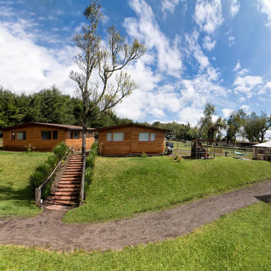 Hosteria Papagayo Cotopaxi Machachi Exterior photo