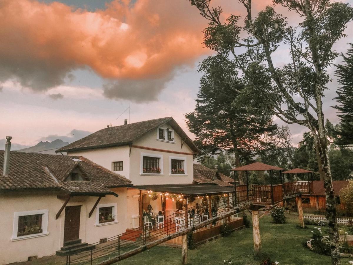 Hosteria Papagayo Cotopaxi Machachi Exterior photo
